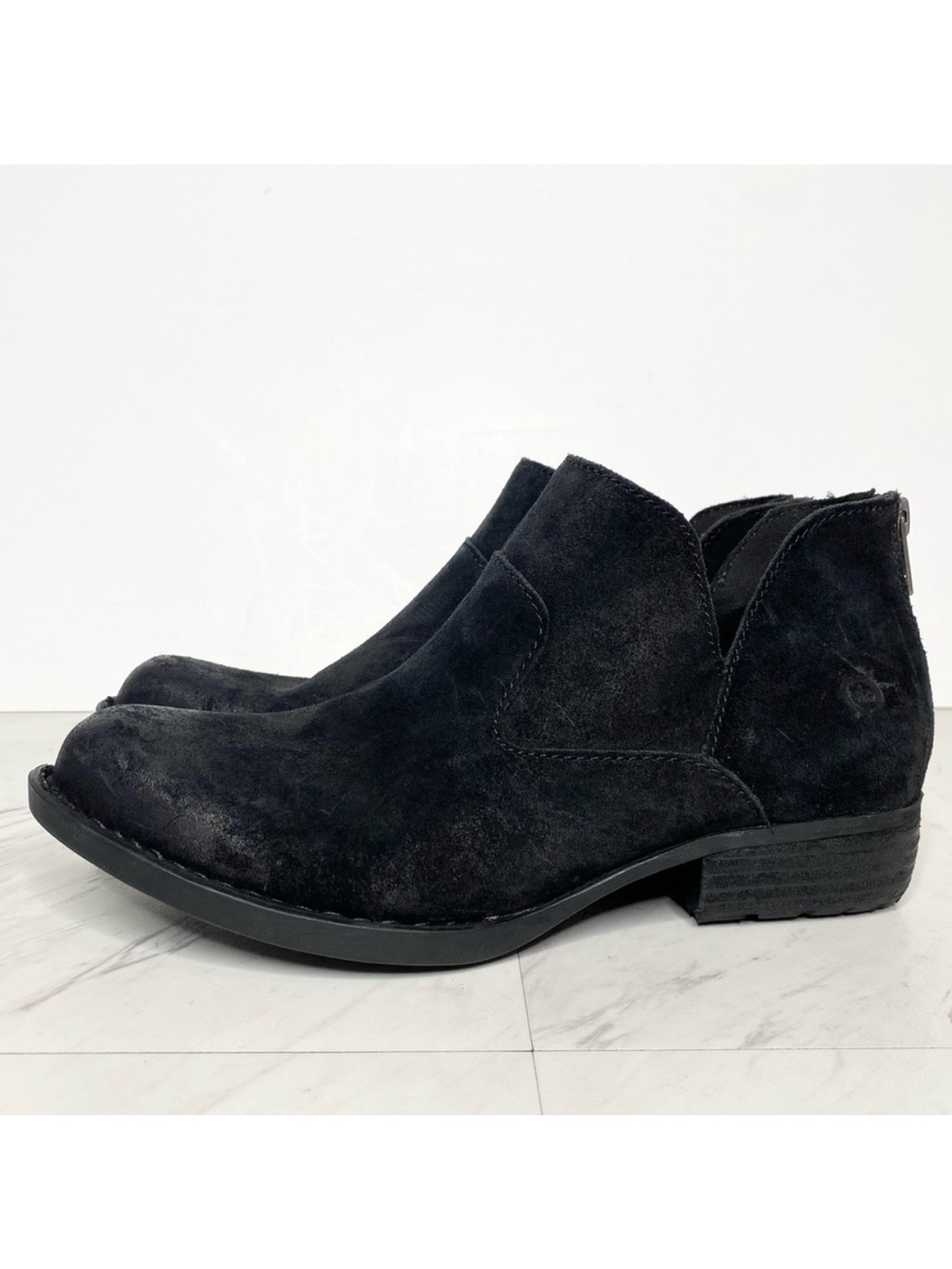 Born Beth Black Distressed Suede Bootie 8M